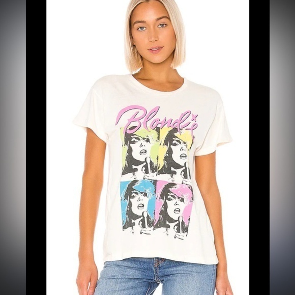Blondie Pop Poster Tour Tee in Stone Vintage White
DAYDREAMER from revolve XSQ